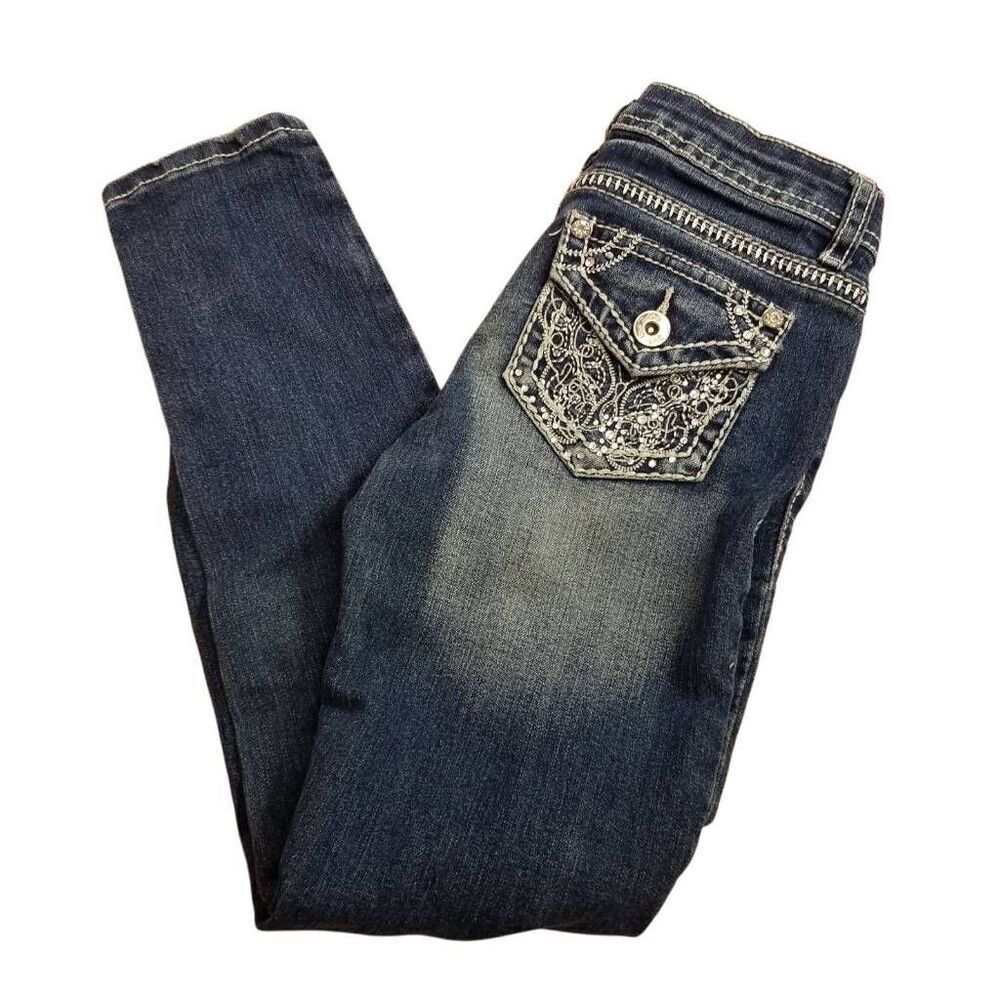Revolution by Revolt Jean's 7